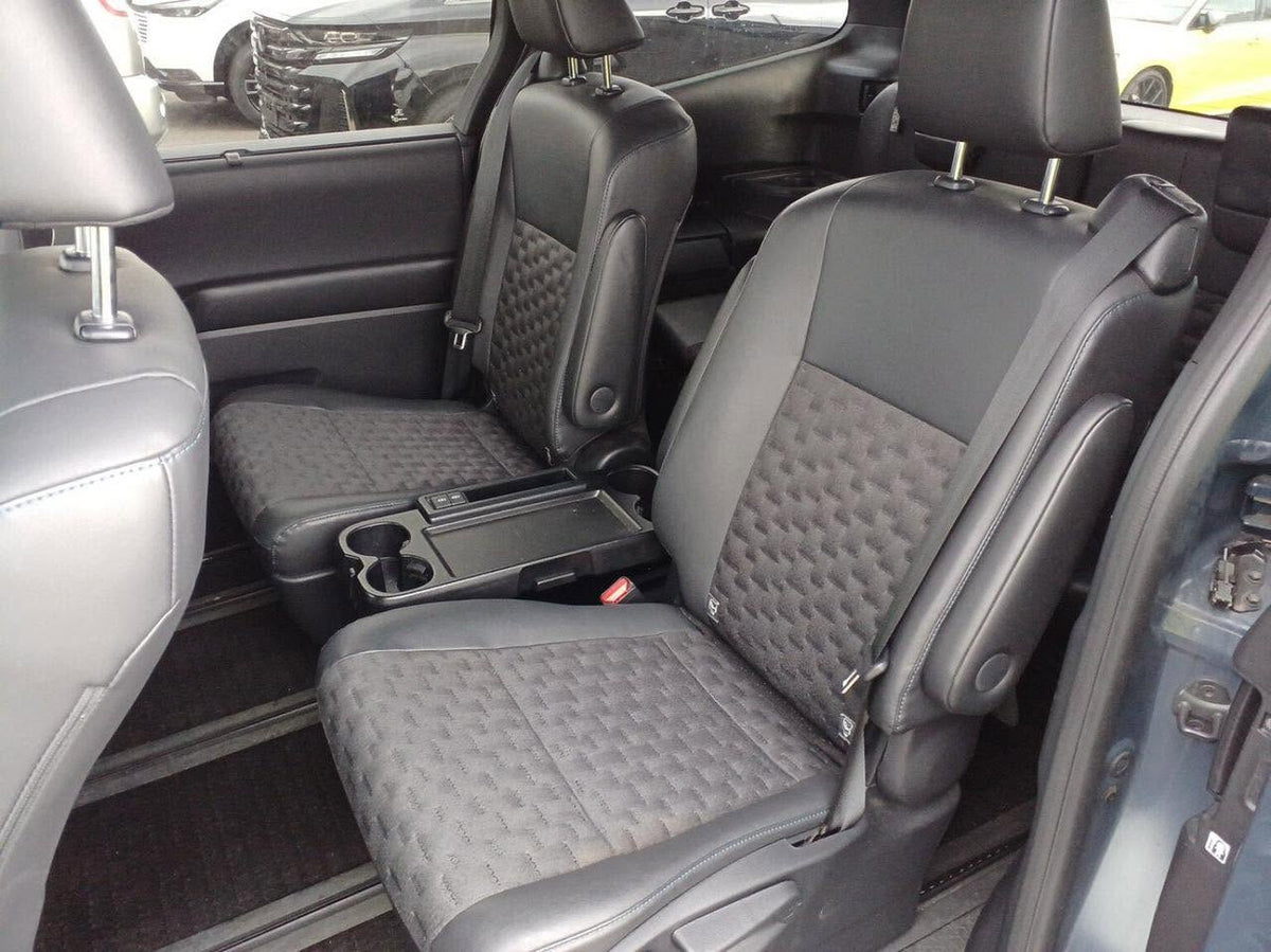 Toyota Voxy Hybrid S-Z 2022