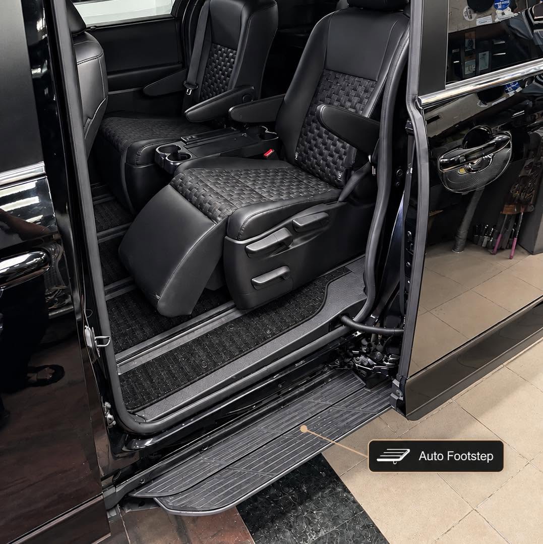 VOXY S-Z 2023 FULL OPTION