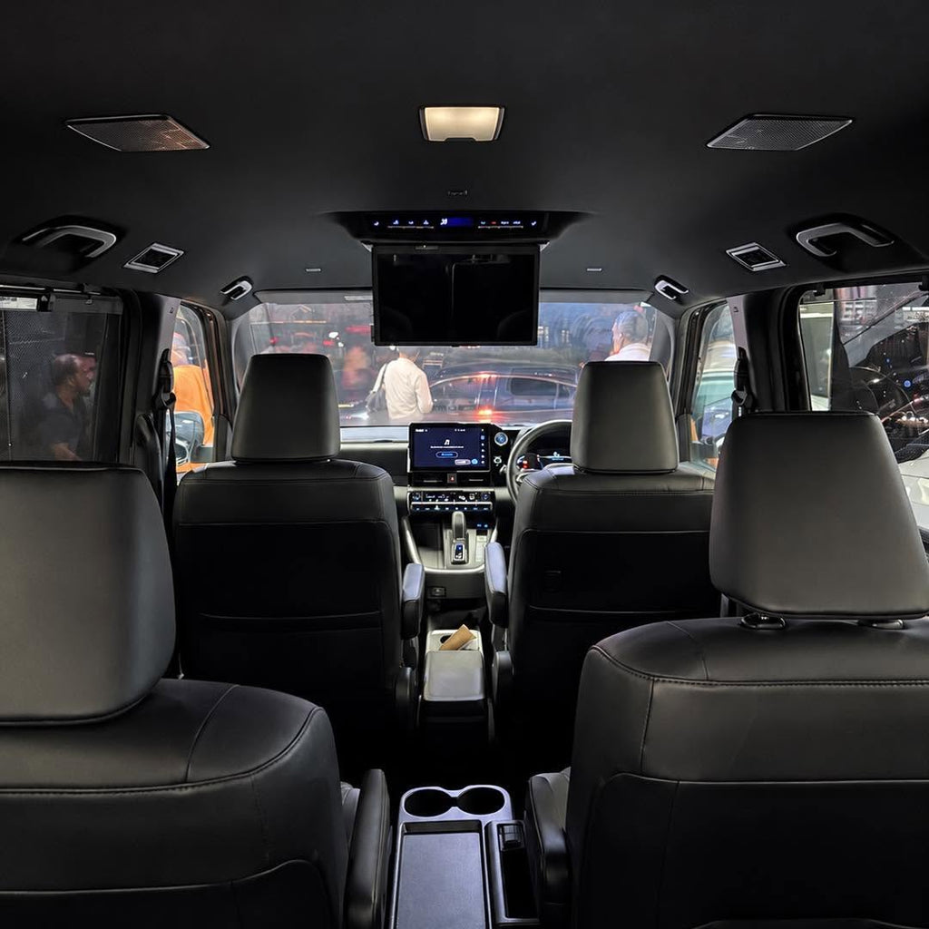 VOXY S-Z 2023 FULL OPTION