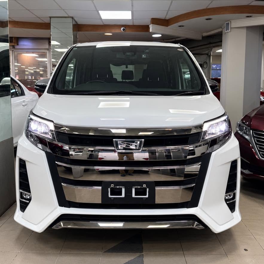 Toyota Noah Si WxB III | 2021 | Non Hybrid